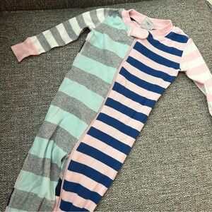 hanna andersson striped footed zip sleeper